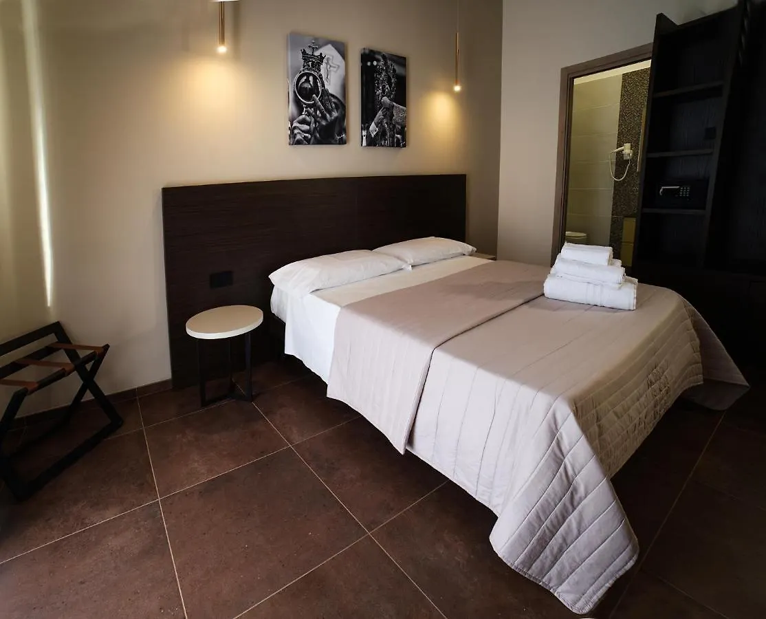 Sciuscia Beb Spaccanapoli Naples