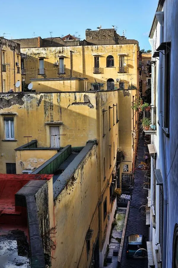 Sciuscia Beb Spaccanapoli Naples