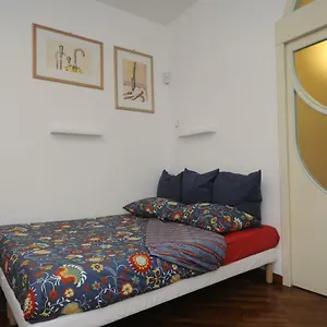  Apartment Jean Carlos House In The Old Town